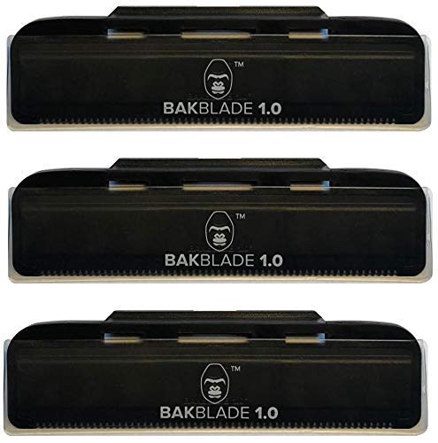 baKblade 1.0 back shaver refill pack—three cartridges for quick, smooth back shaving.