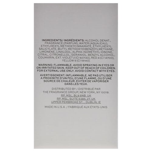 Banana Republic Classic for Women bottle close-up highlights elegant bottle.