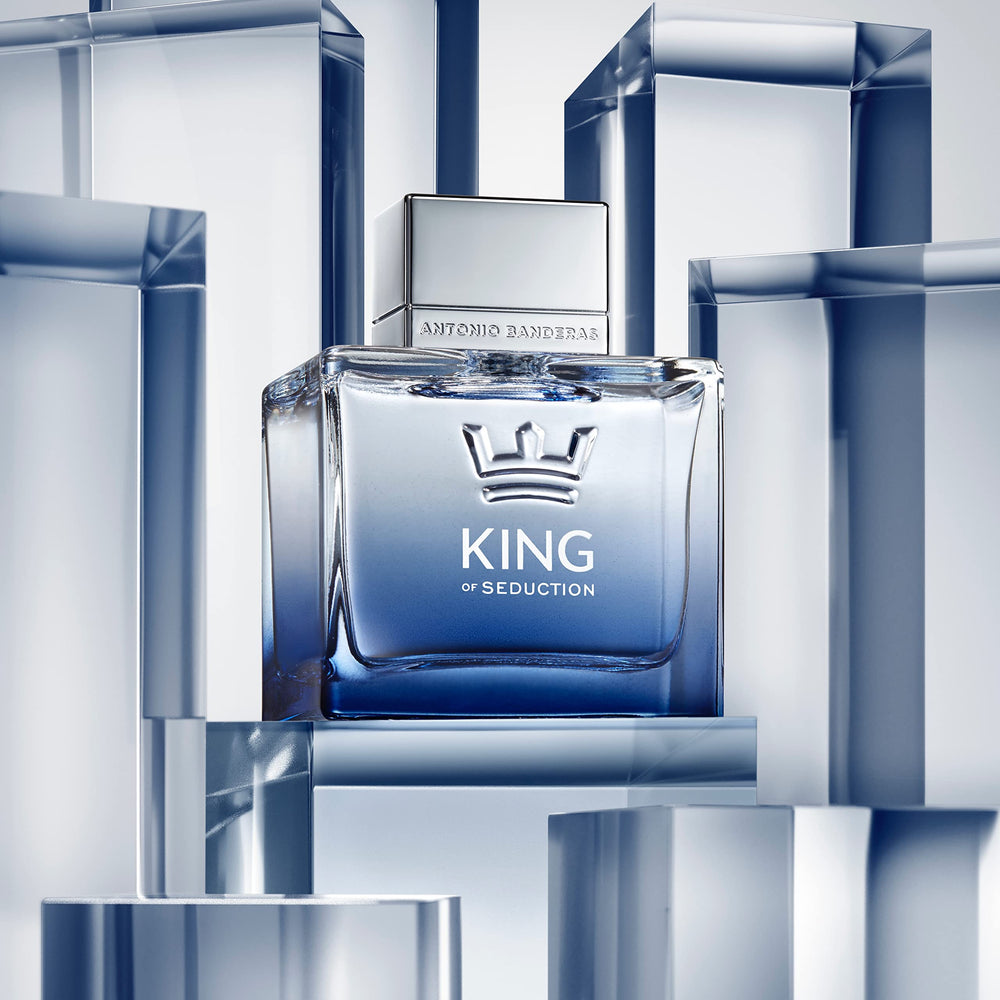 Banderas Antonio King of Seduction cap-detail showcases premium finish enhancing scent appeal
