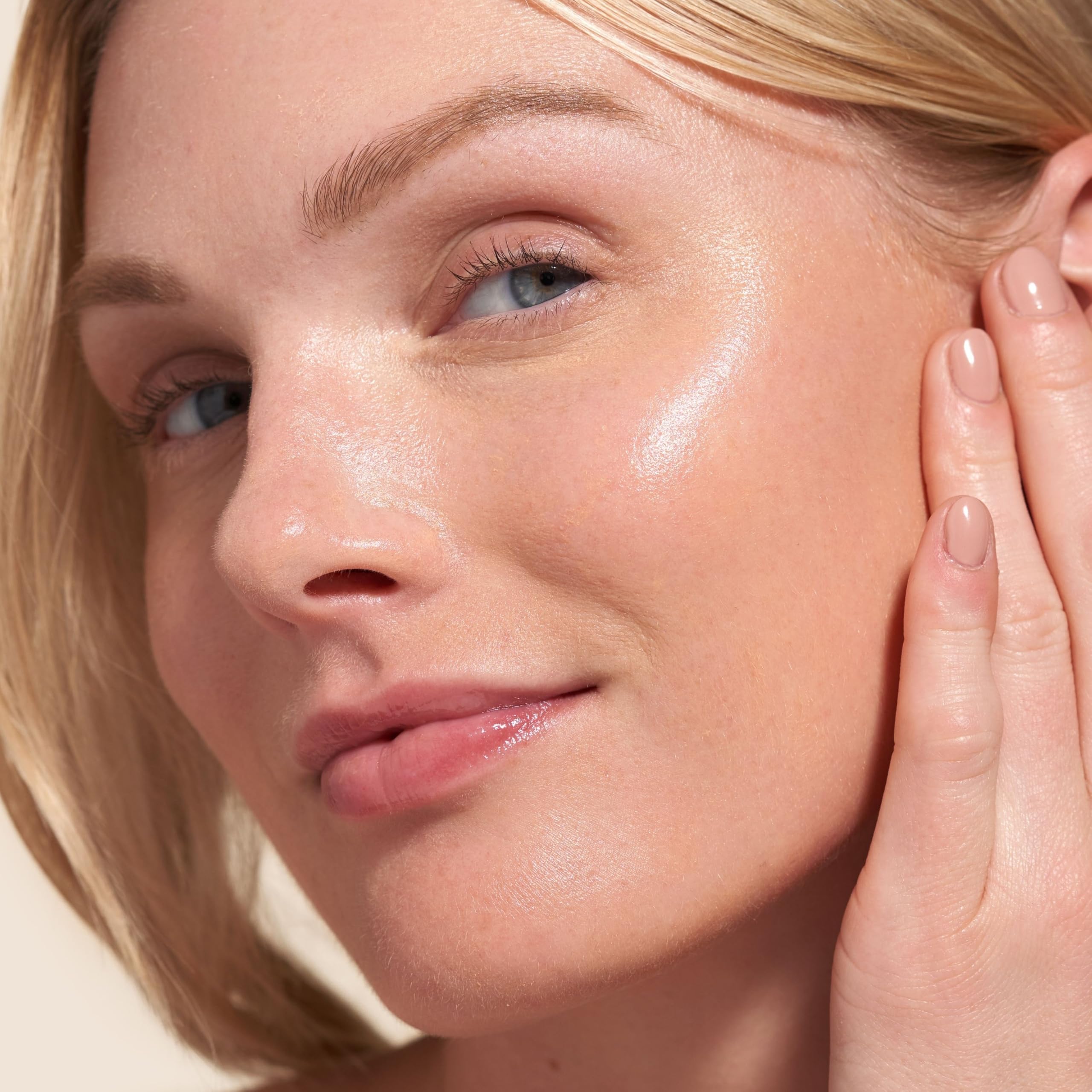 Barefaced Overachiever face-neck-chest application demonstrates multi-area use