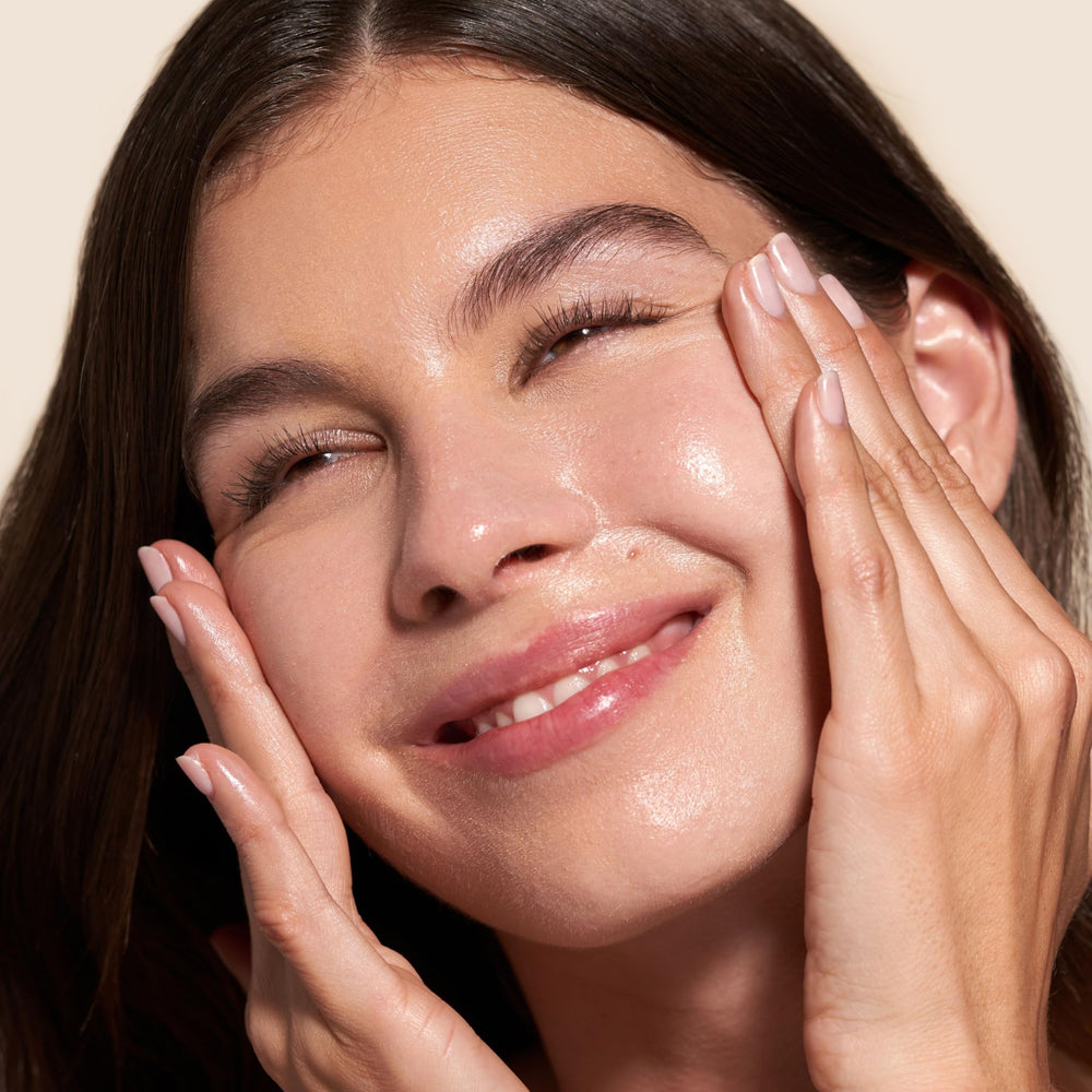 Barefaced Overachiever texture swatch shows creamy, glide-on consistency