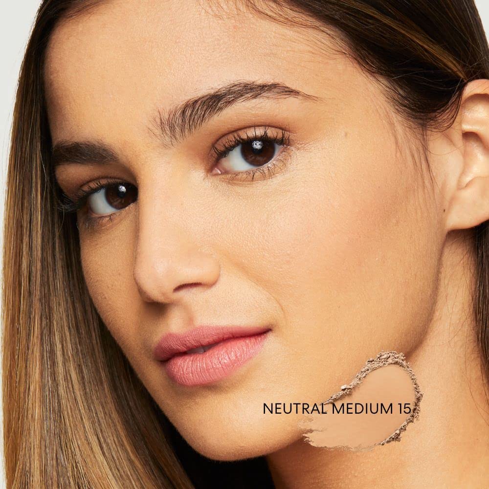 bareMinerals Original Matte Foundation brushed-application shows even long-lasting matte finish