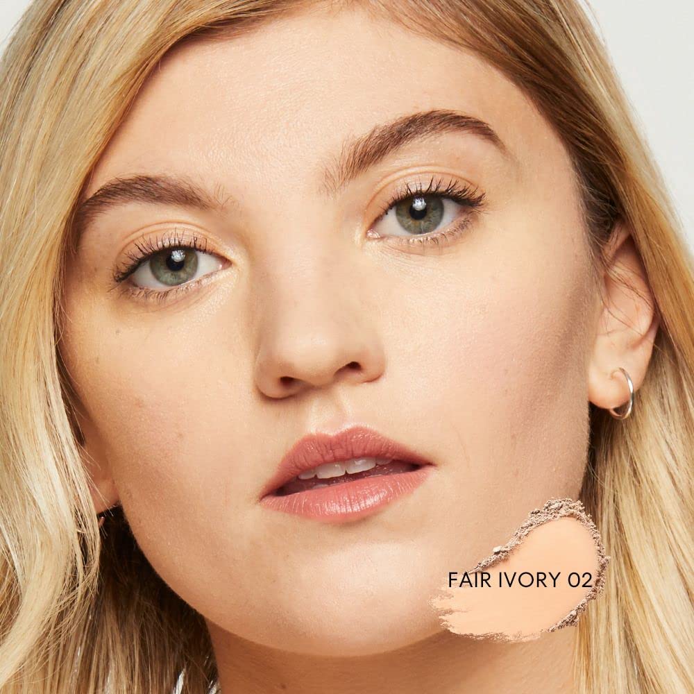 bareminerals original matte powder texture closeup creamy feel on skin