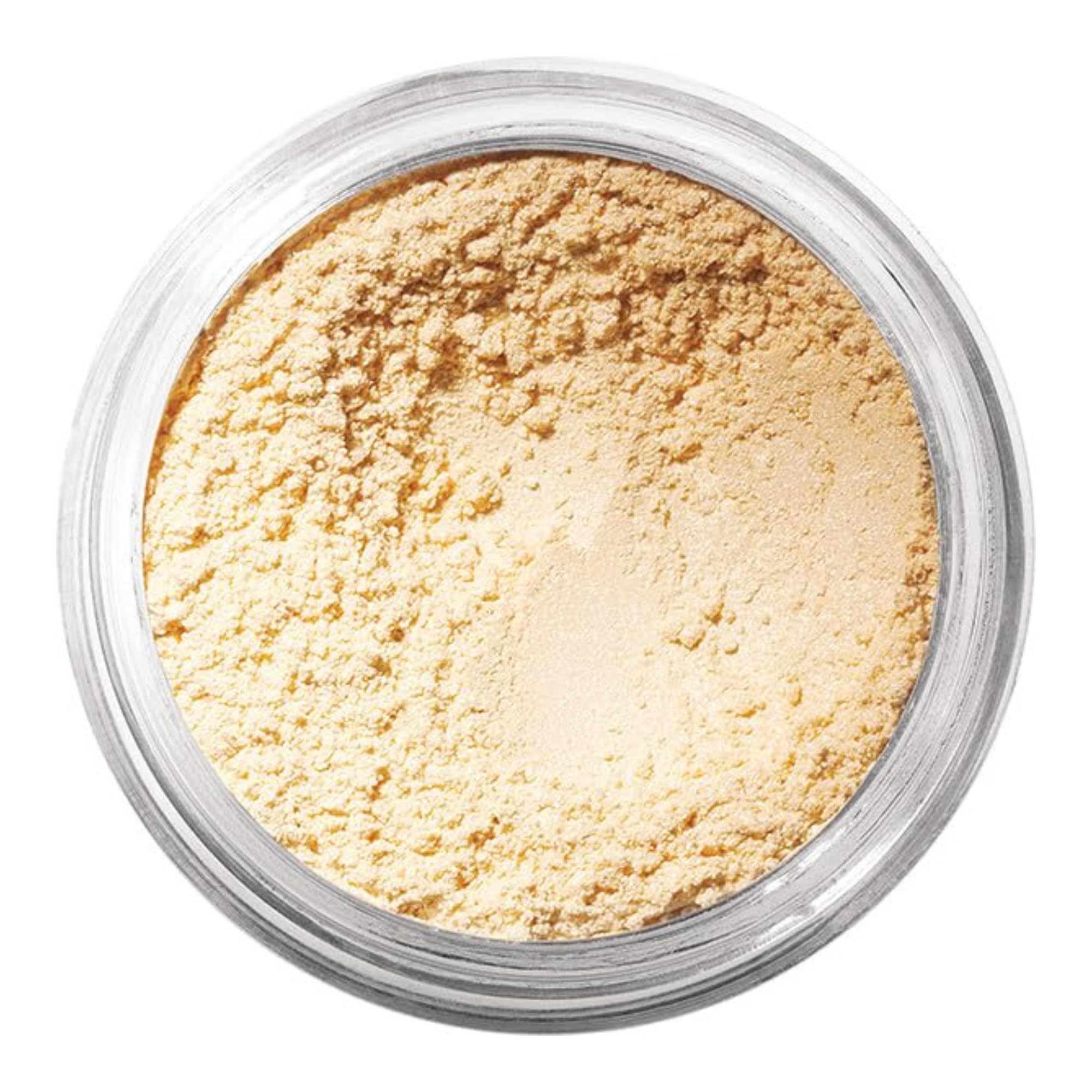 bareMinerals Soul loose eyeshadow closeup highlights creamy texture for buildable color
