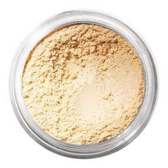bareMinerals Soul loose eyeshadow closeup highlights creamy texture for buildable color