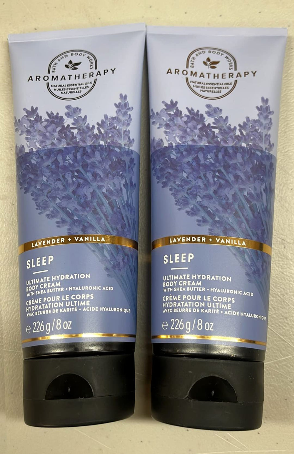 Bath & Body Works Aromatherapy Lavender Vanilla cream texture close-up highlights rich, moisturizing feel.