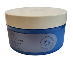 Bath & Body Works Body Butter apply-hands demonstrates quick absorption.