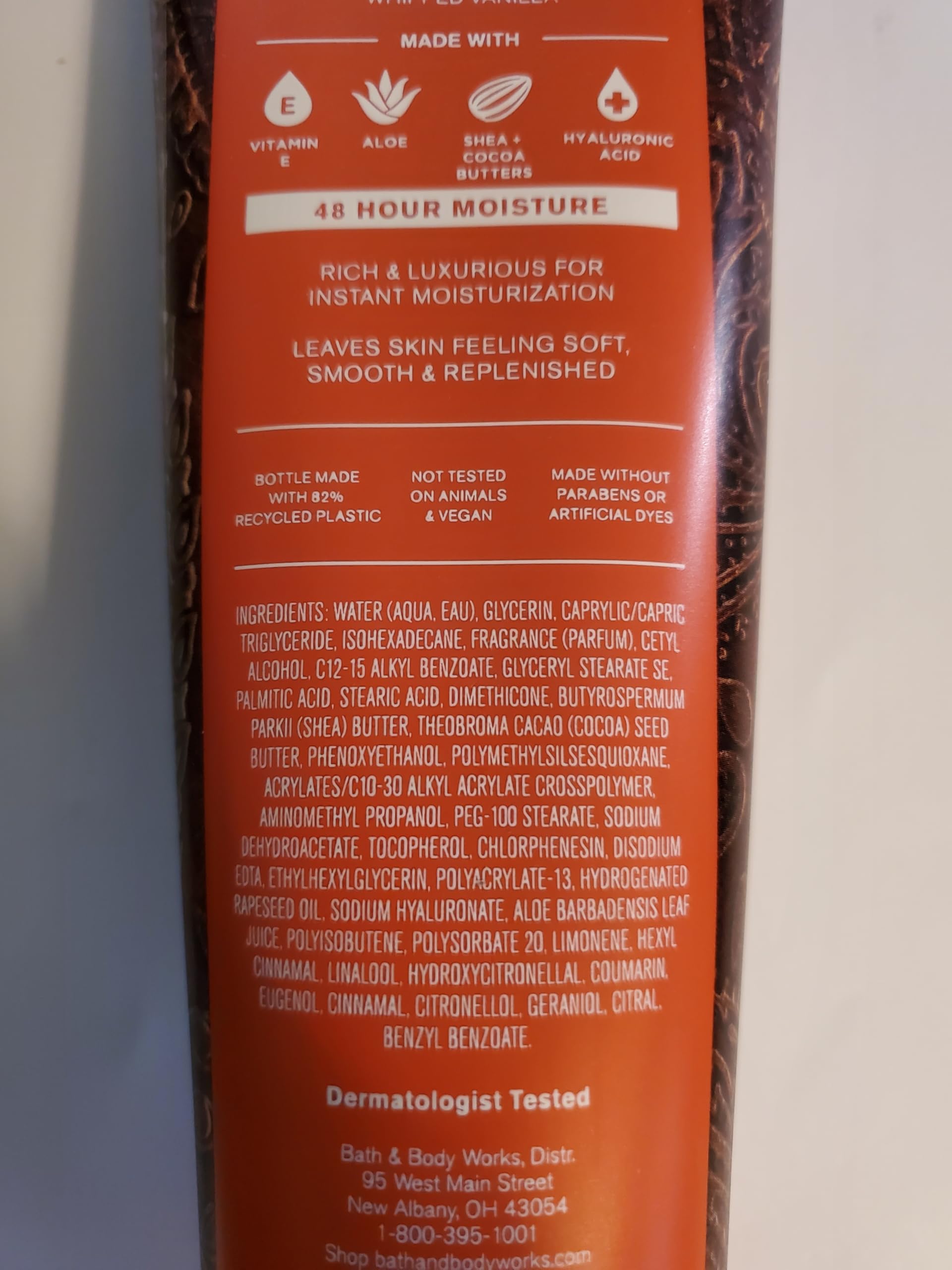 Bath and Body Works Sweet Cinnamon Pumpkin packaging graphic highlighting seasonal fragrance.