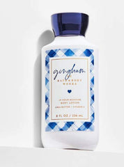 Bath & Body Works Gingham Daily Trio gift packaging shown as a ready-to-gift set