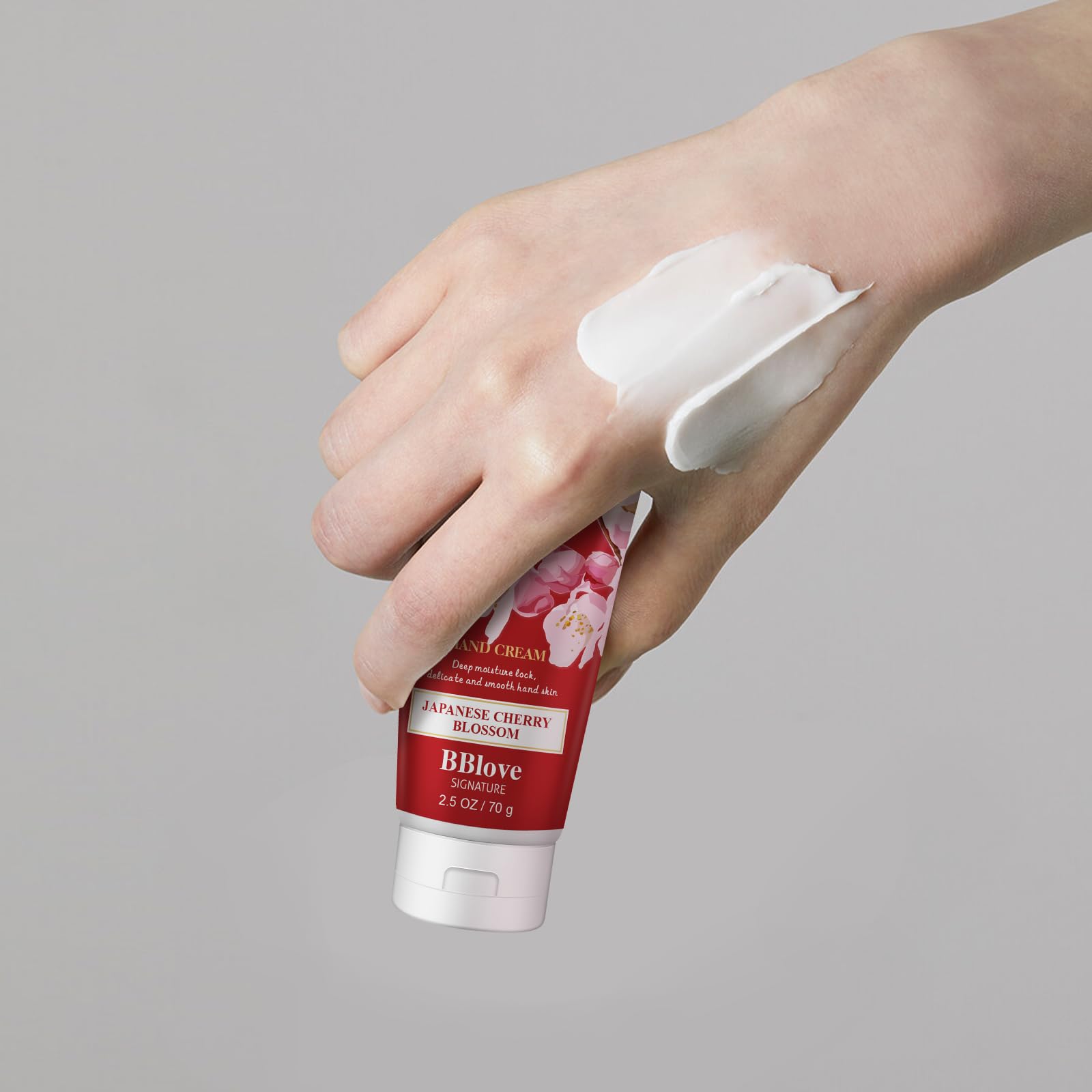BBLOVE travel-size tubes fit purses for convenient moisture anytime.