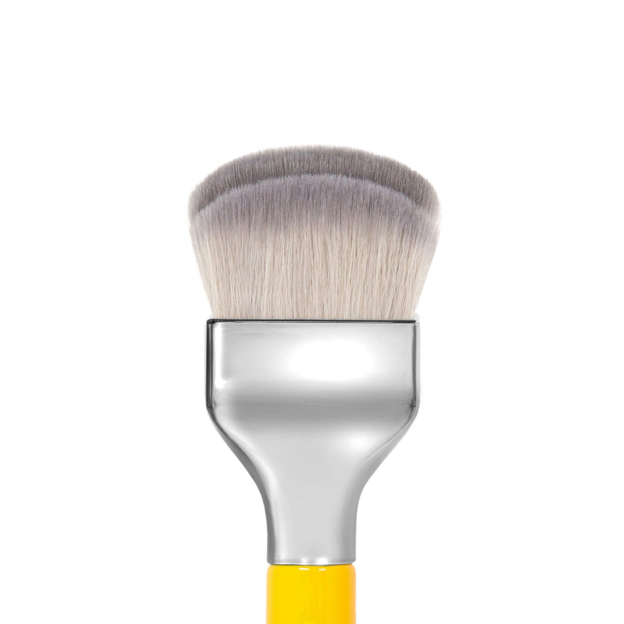 Bdellium Tools Studio Series 972 blender close-up fibers deliver soft vegan texture for precise blending.