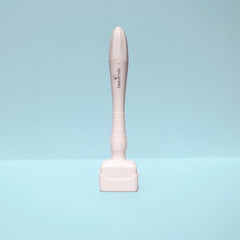 Beautimate Derma Stamp beard use shows targeted treatment around facial hair.