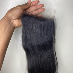 Beeos virgin Brazilian hair 5x5 deep parting demonstrates flexible styling options.