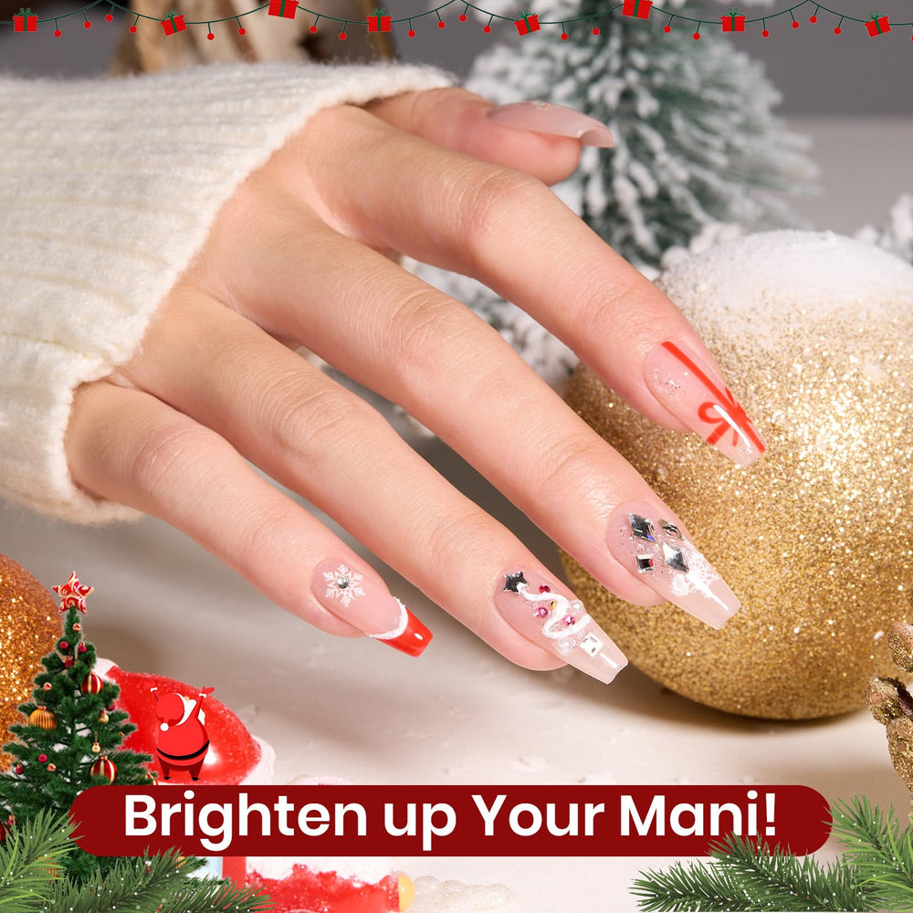 Beetles Merry Glow cat-eye magnet creates a shimmering focal nail effect.