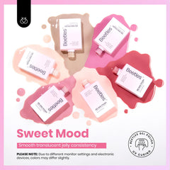 Beetles Nude Pink jelly gel texture closeup highlighting sheer, buildable coverage