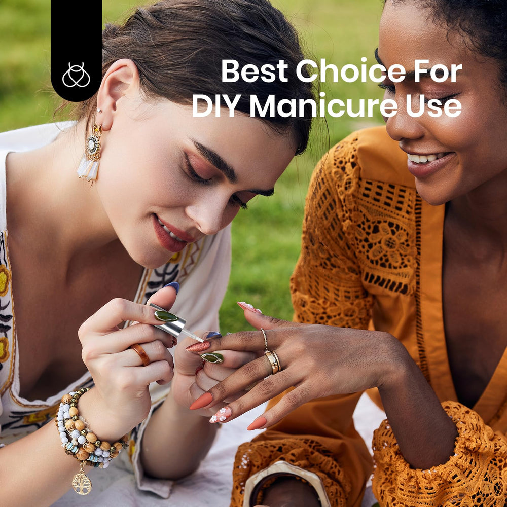 Beetles smooth-application brush visual supports even coverage and easy use.