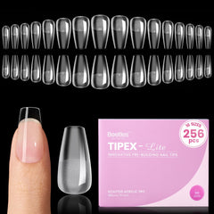 Beetles Tipex Lite apex-nail-tips show natural fit for flat nails.