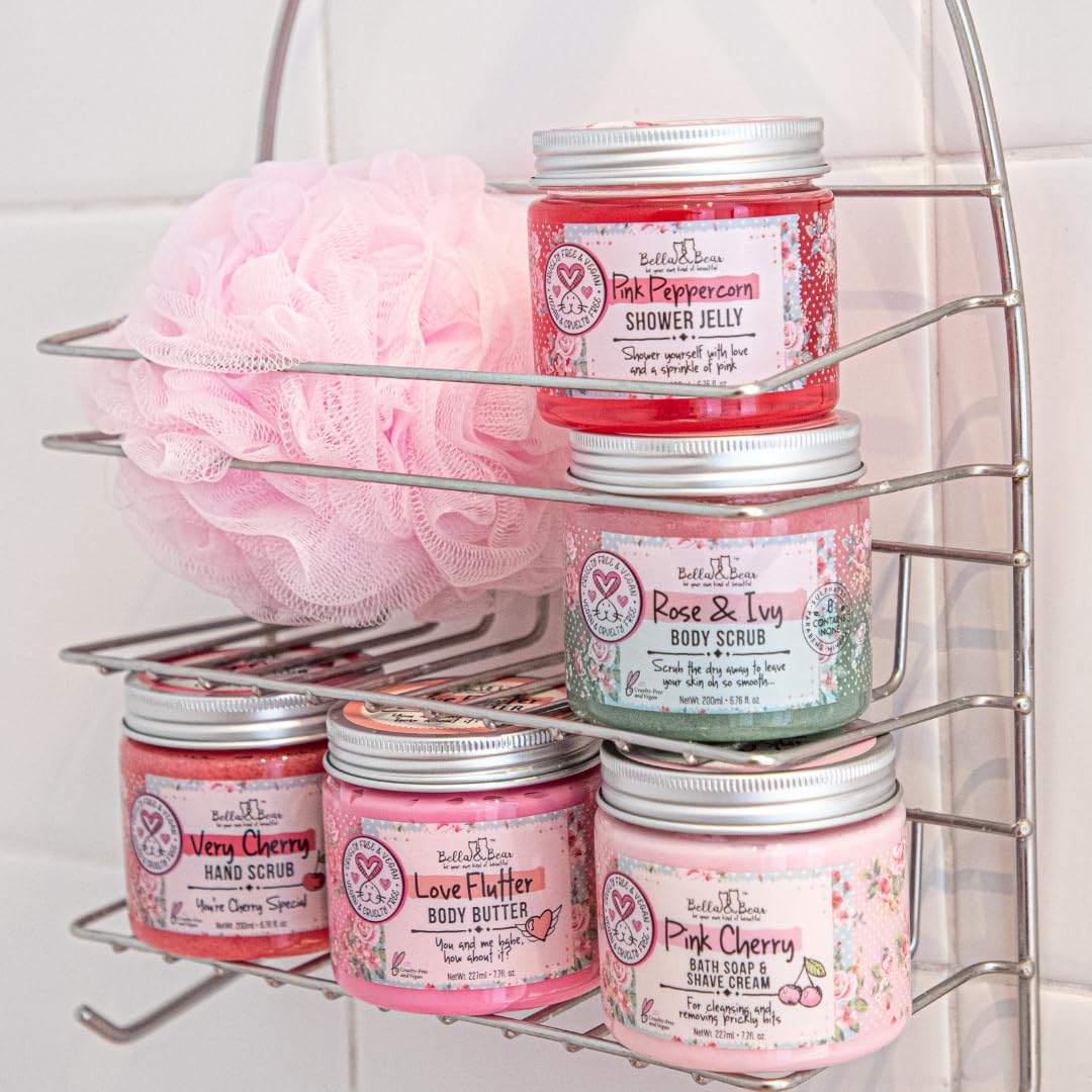 Bella & Bear moisturizing lip scrub for soft lips.