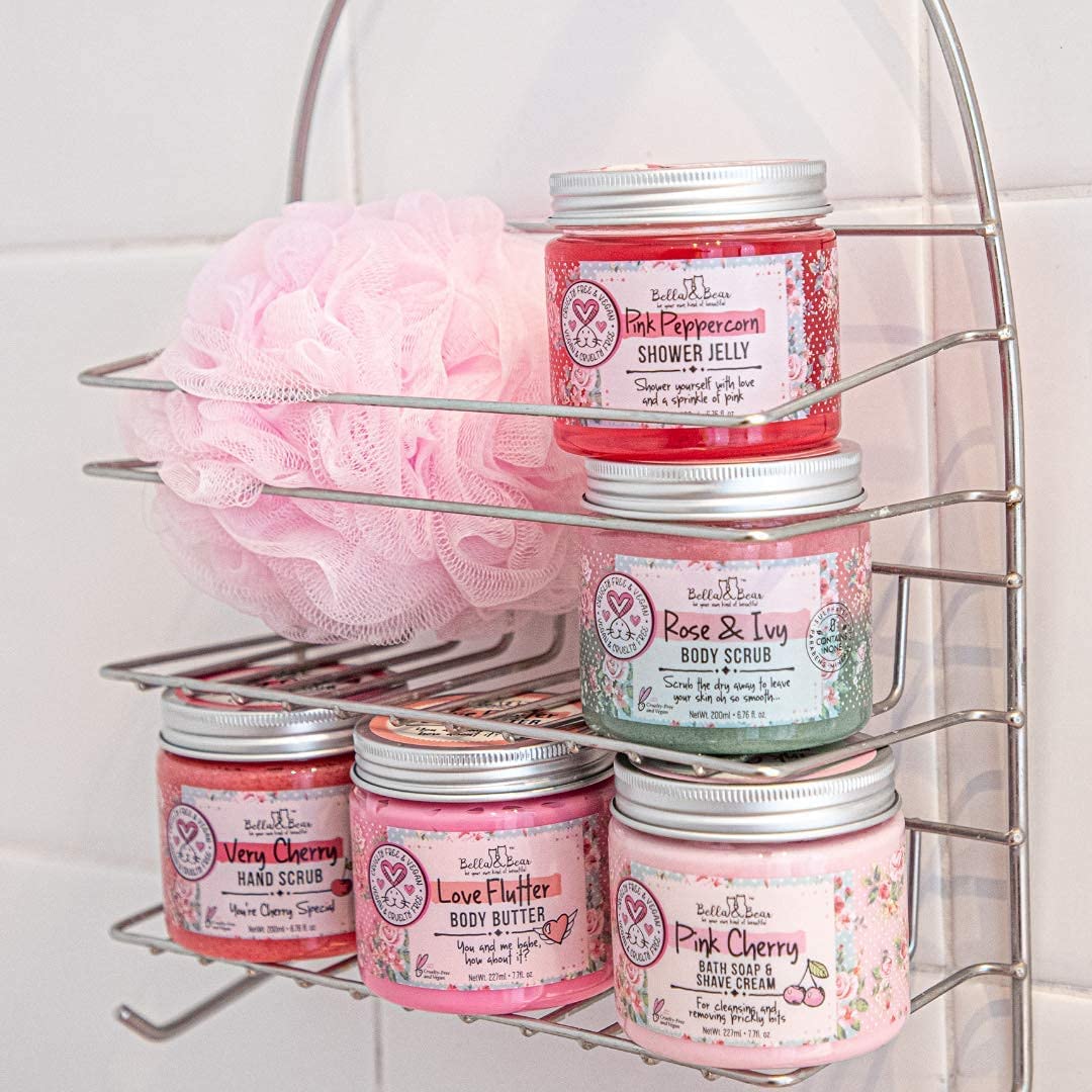 Bella & Bear Very Cherry Hand Scrub dry hands usage demonstrates deep exfoliation.