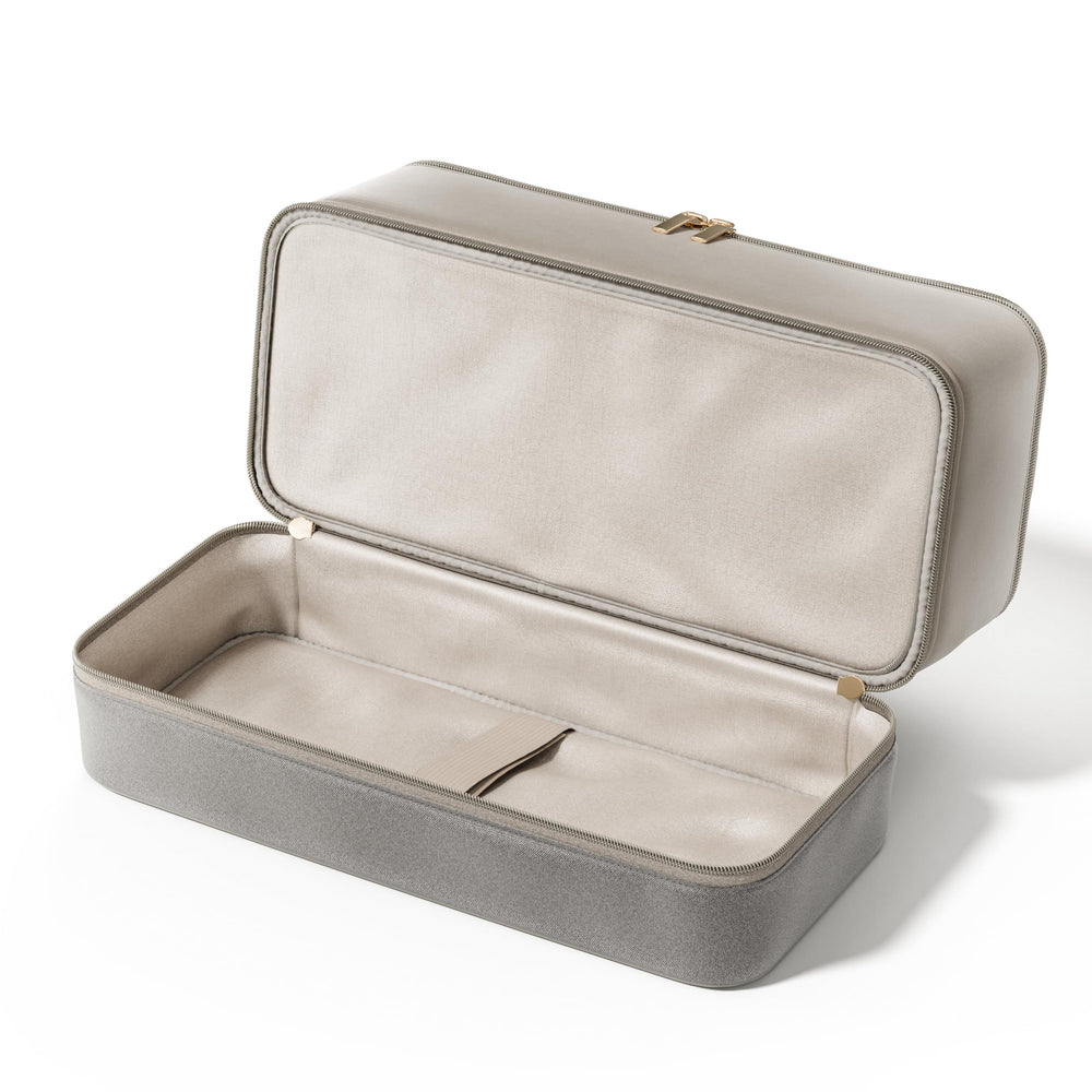 BellaBag elegant travel case makes a thoughtful beauty gift.