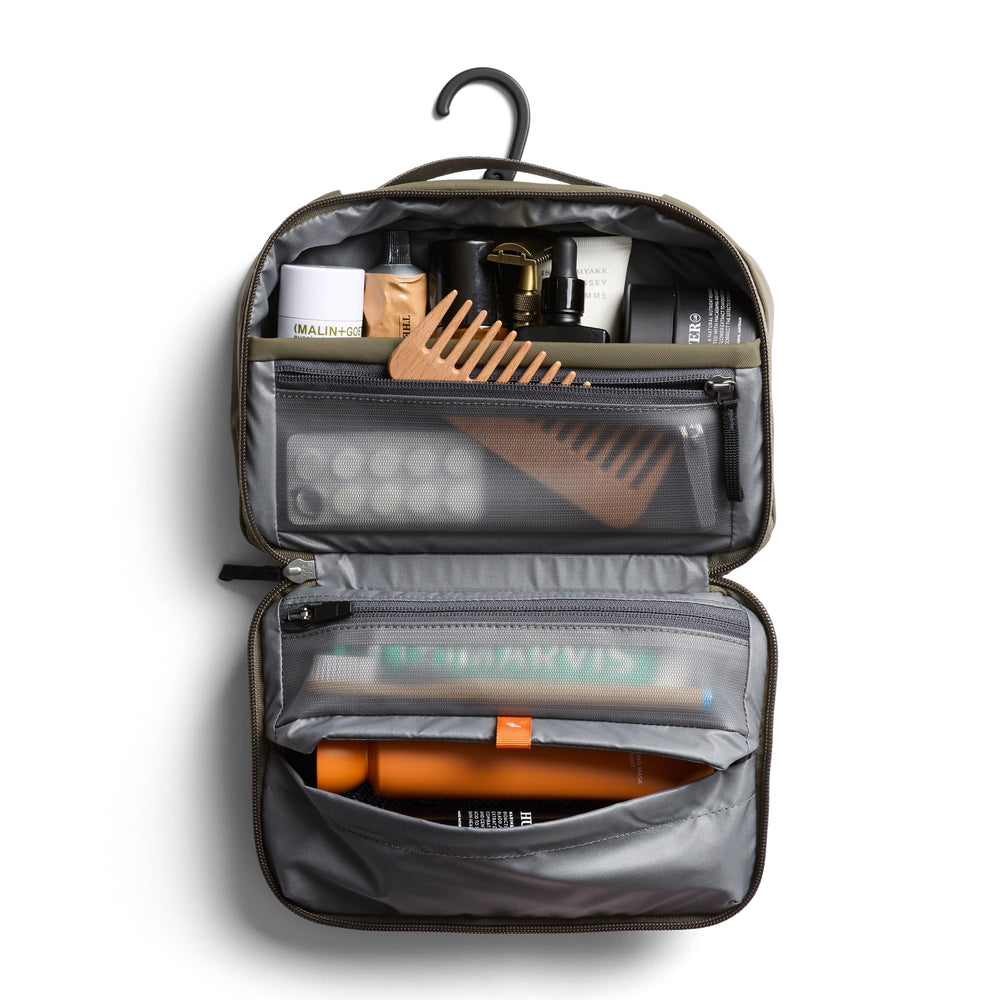 Bellroy Hanging Toiletry Kit toothbrush zip pocket keeps brushes secure.