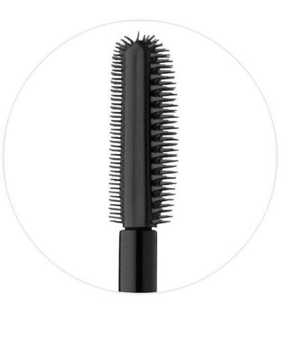 Benefit 24-HR Brow Setter tips-tricks included for styling ideas.