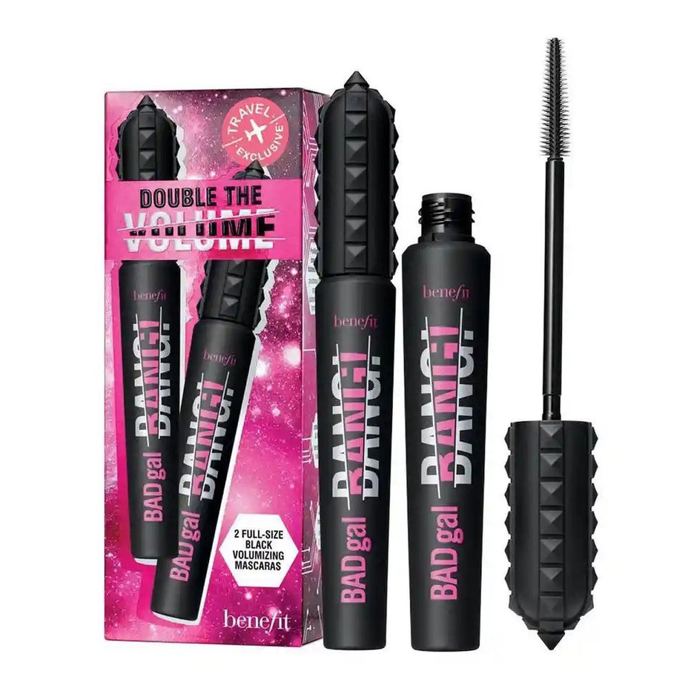 Benefit Badgal Bang! mascara duo delivers dramatic volume with smudge-proof wear for all-day definition.