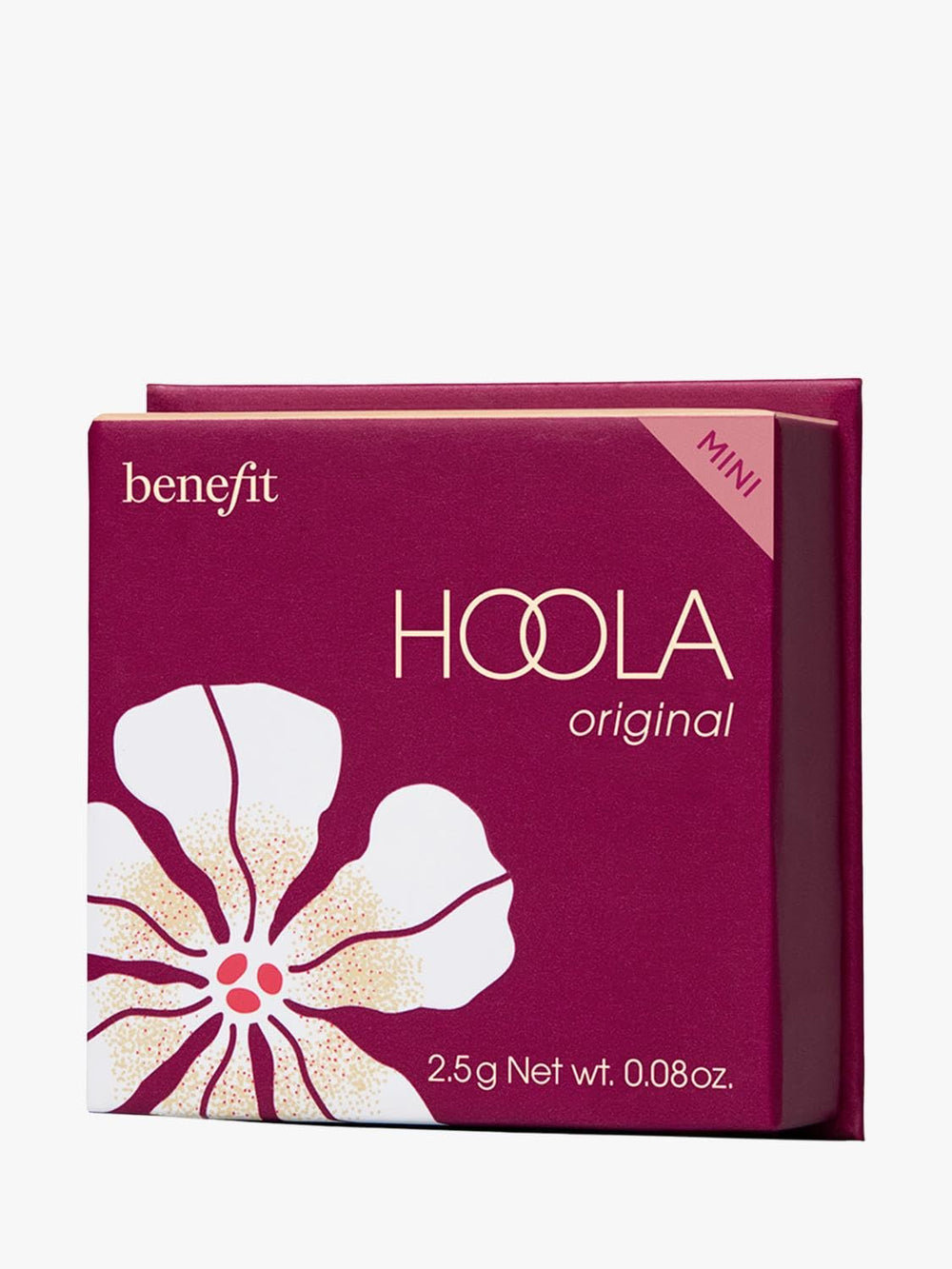 Benefit Hoola mini swatch demonstrates color shade for versatile warm-toned complexion.