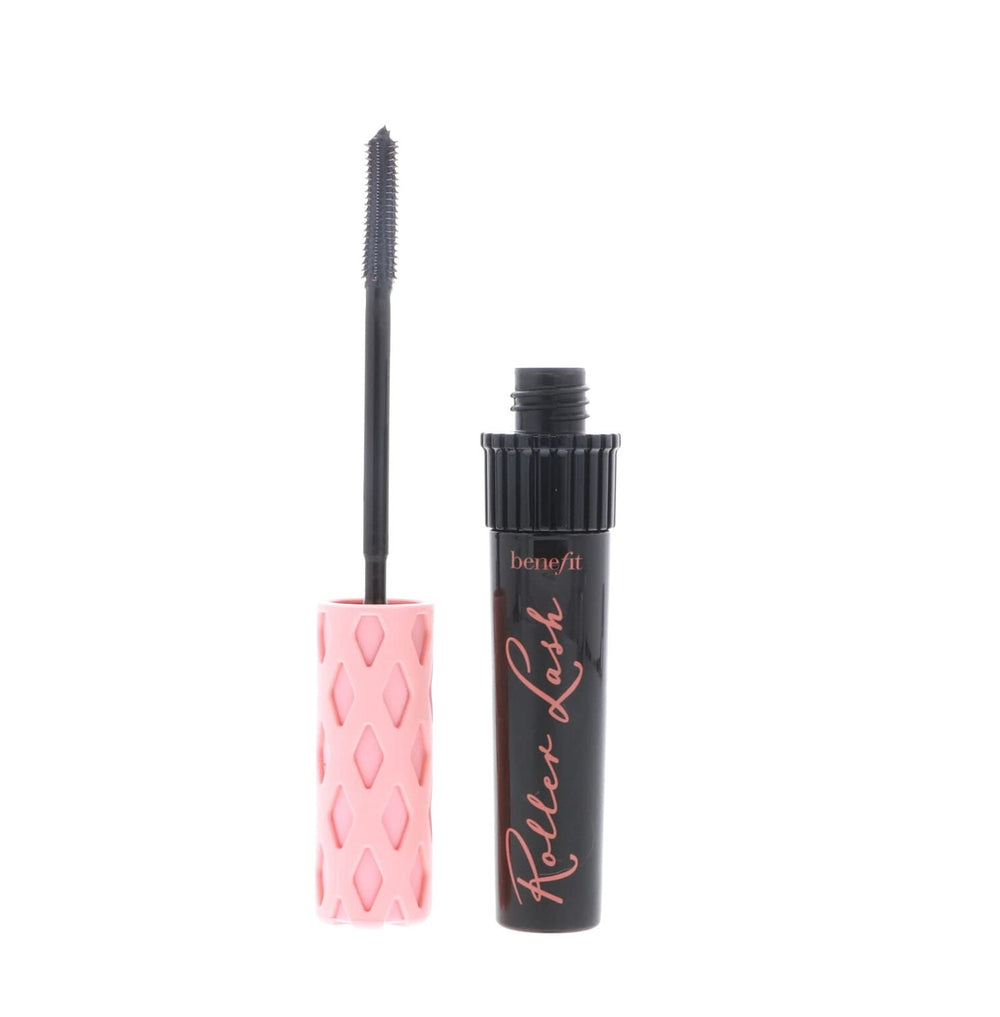Benefit Roller Lash brush-detail highlights flexible bristles for precise lash separation.