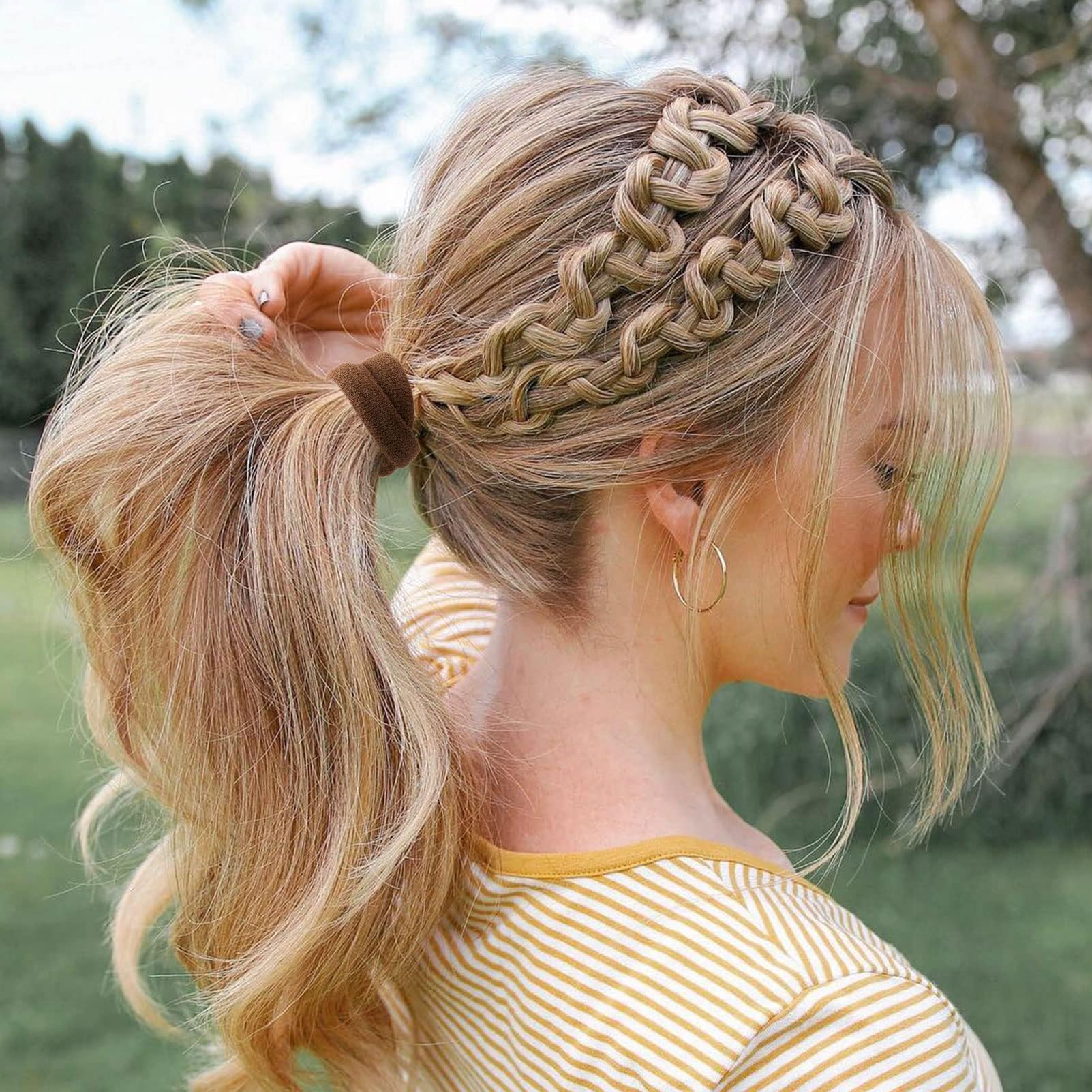 Bessrung elegant-hairstyle accessory coordinates with outfits.