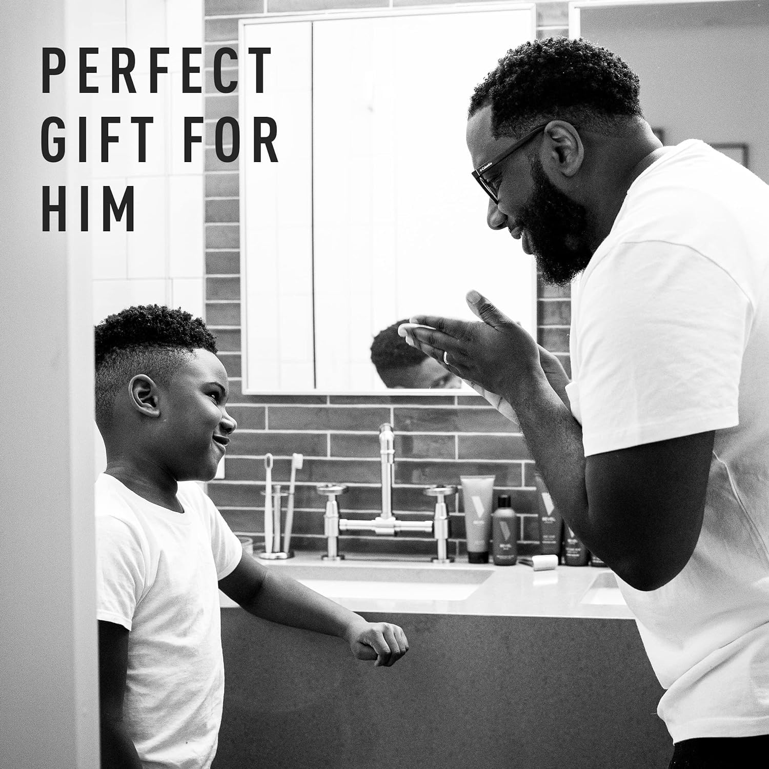 Bevel beard hair nourishing pomade smooths flyaways and nourishes beard.