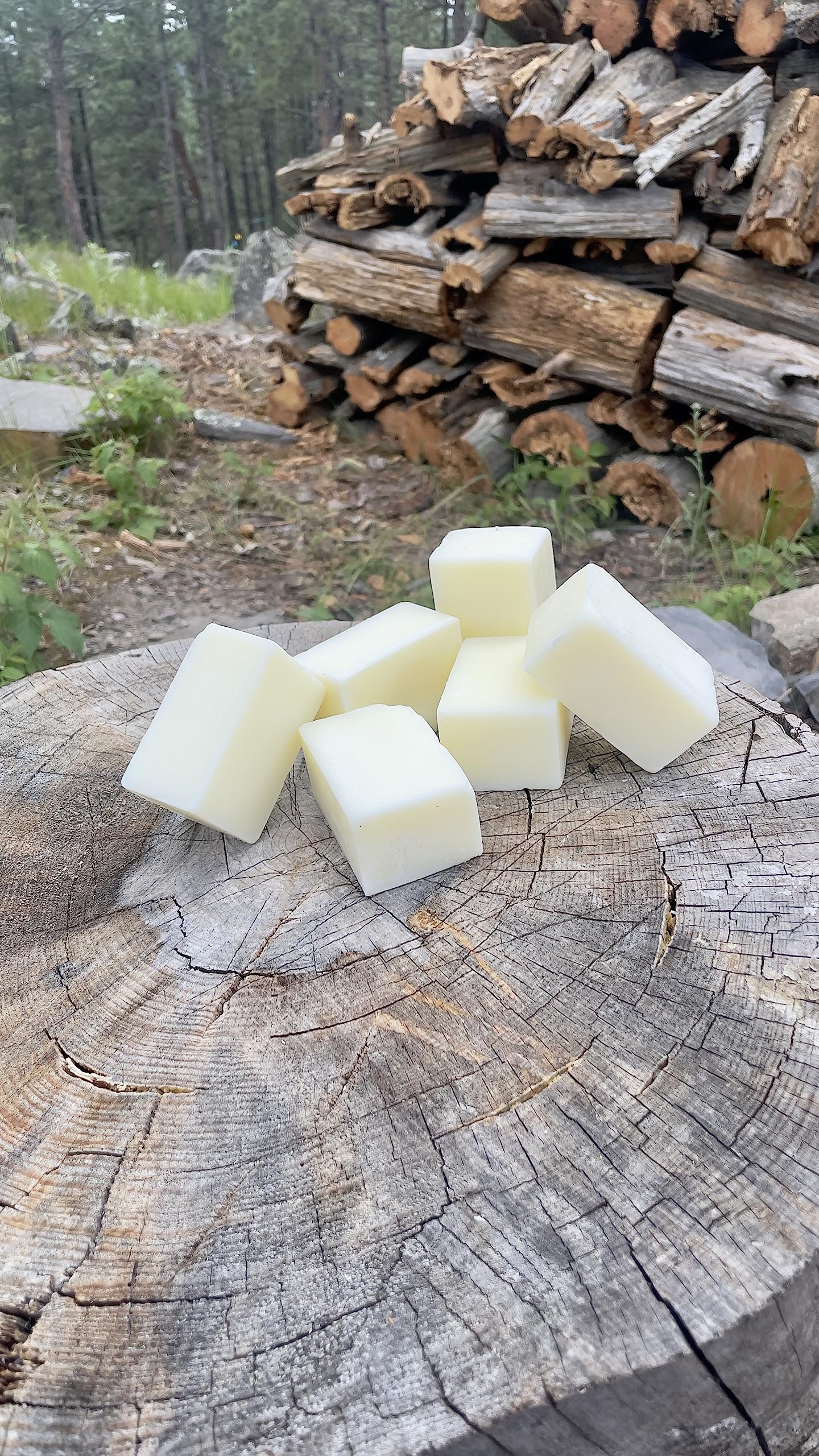 Big Crazy Buffalo Buff Bar Nebraska family-rendered tallow reflects craft.