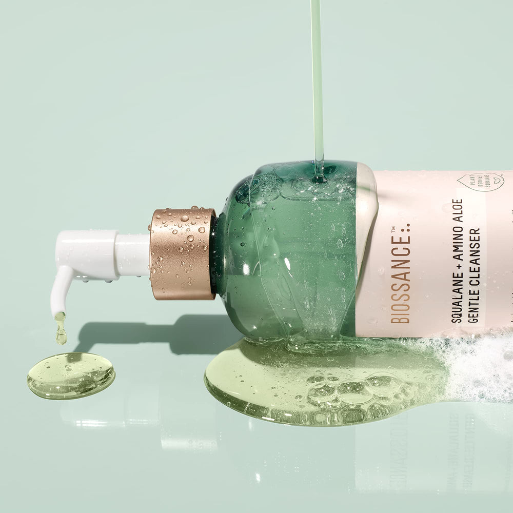 BIOSSANCE Face wash application close-up demonstrates a quick 30-second cleanse.