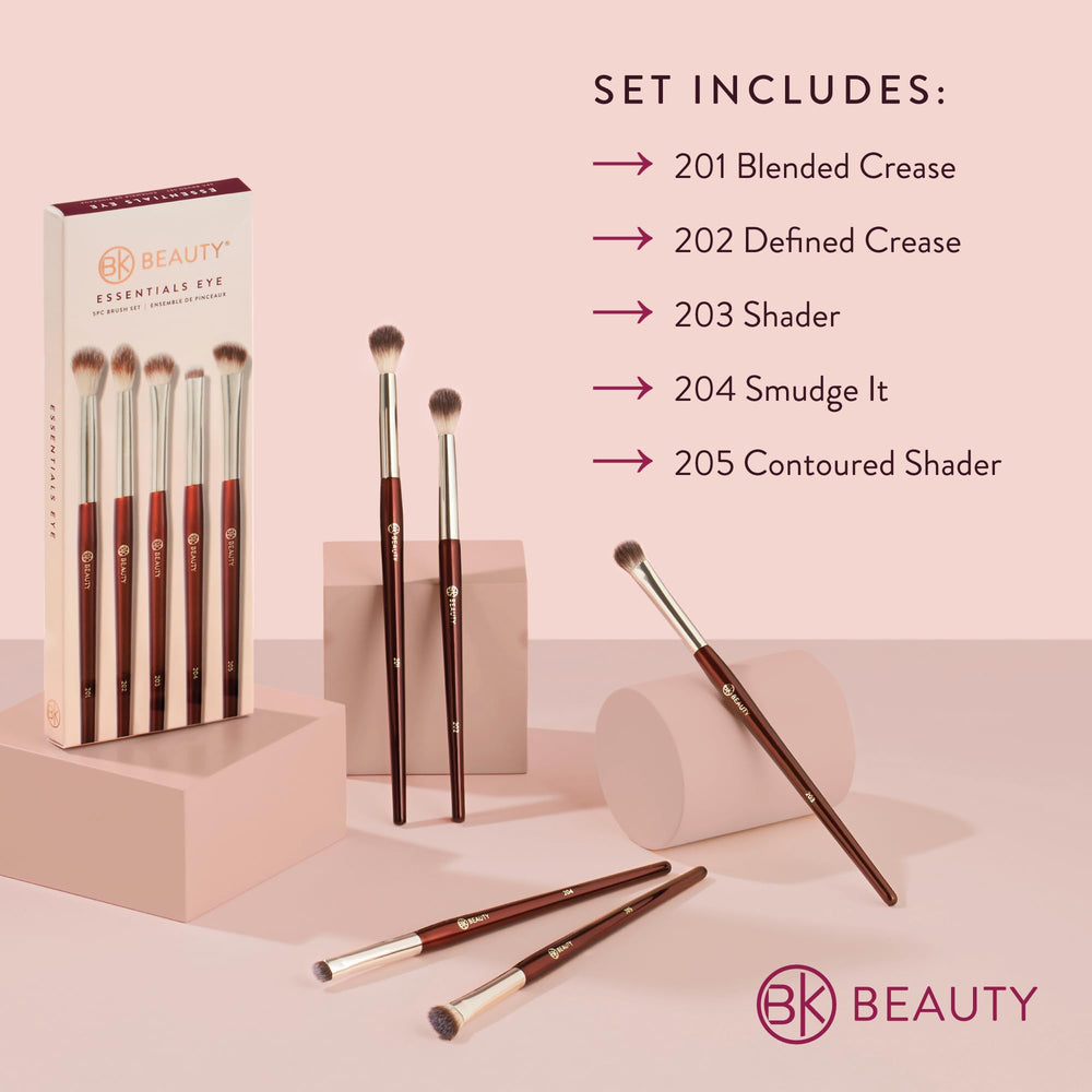 BK BEAUTY Essentials Brush Set 204 Smudge It for smoky liner effects along the lash line