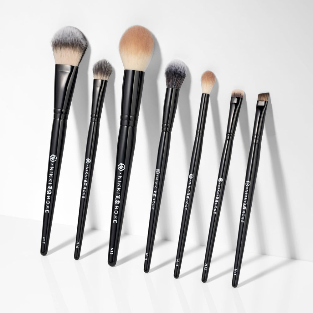 BK Beauty Nikki La Rose N12 Ultimate Smudger for soft liner definition