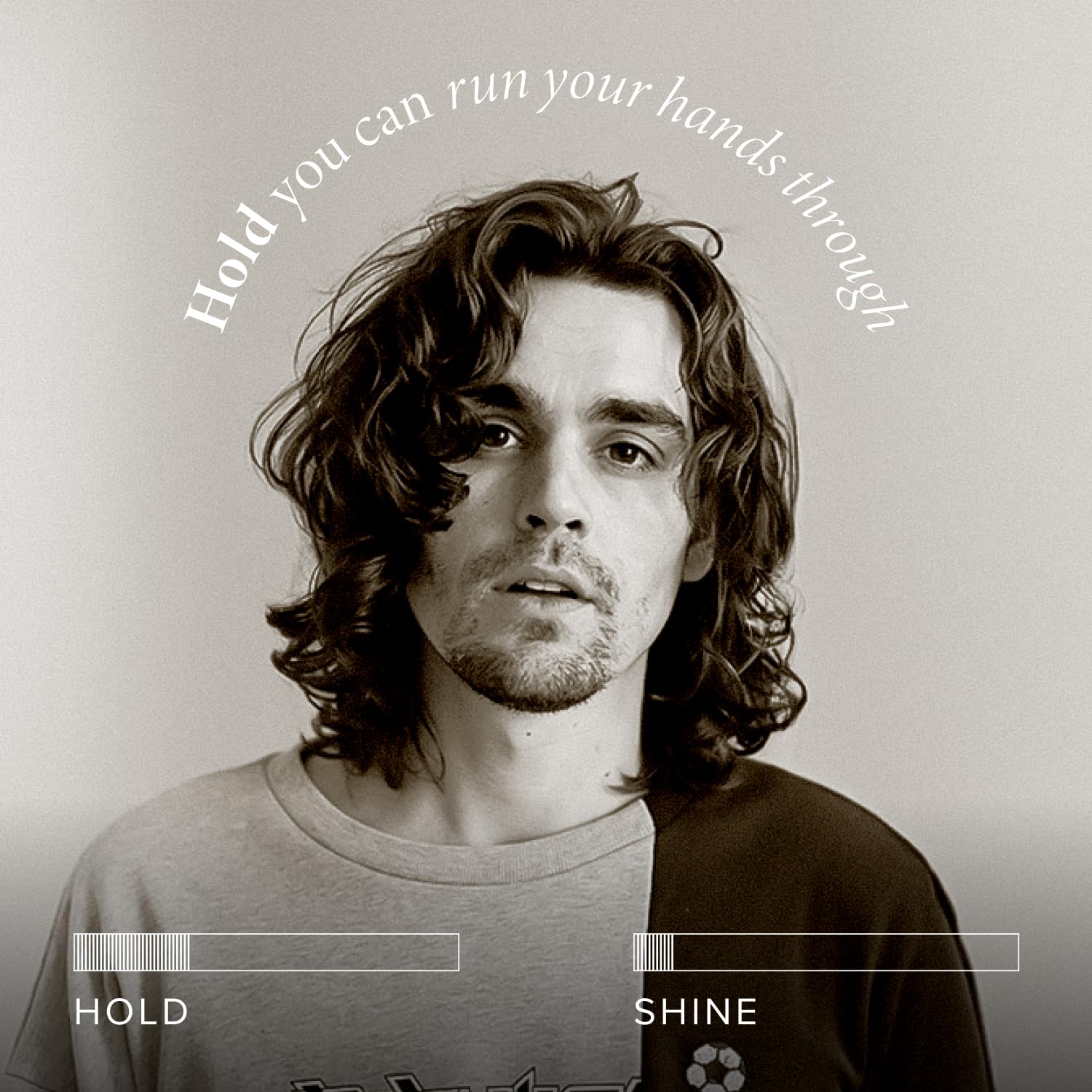 Blind Barber beach waves model showcases natural movement and volume