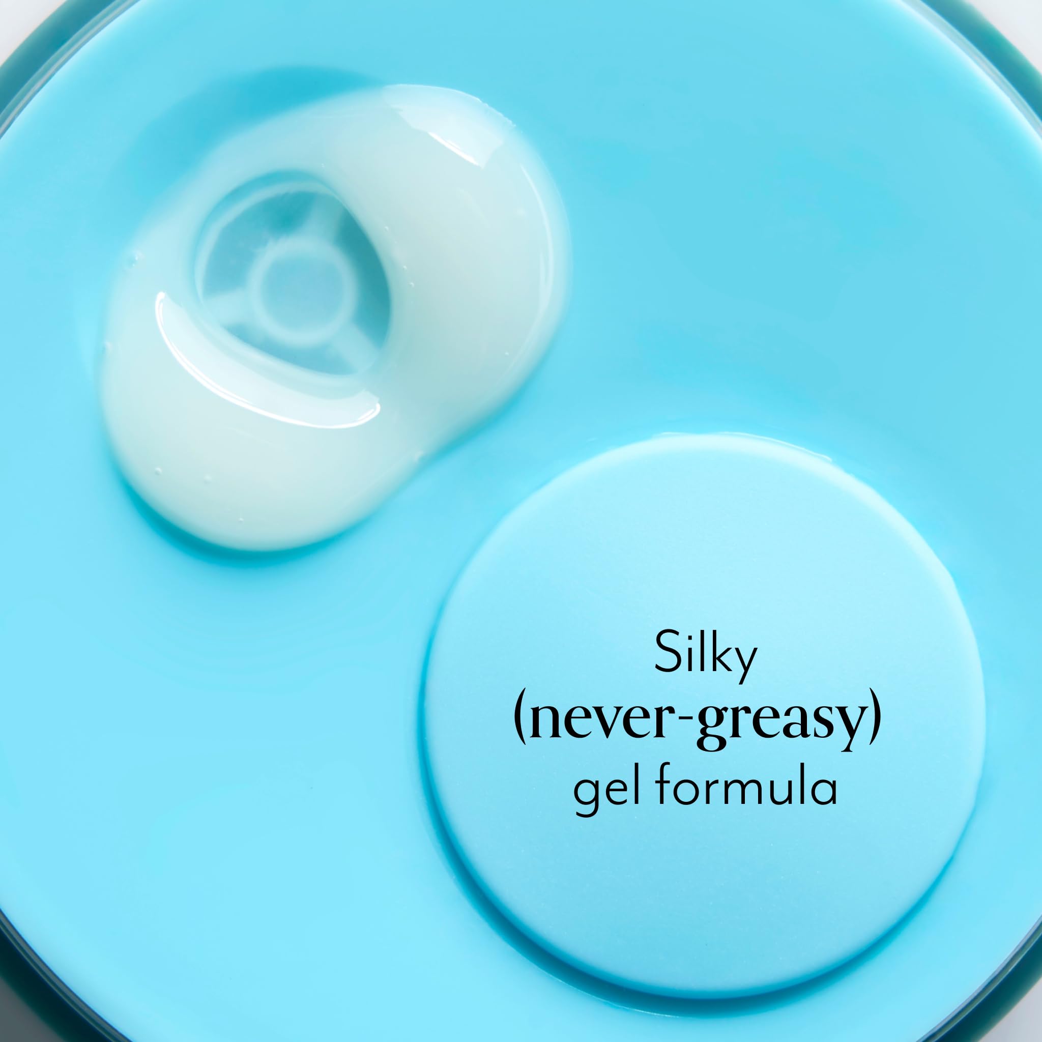 Bliss Cica soothing texture demonstrated on calm skin
