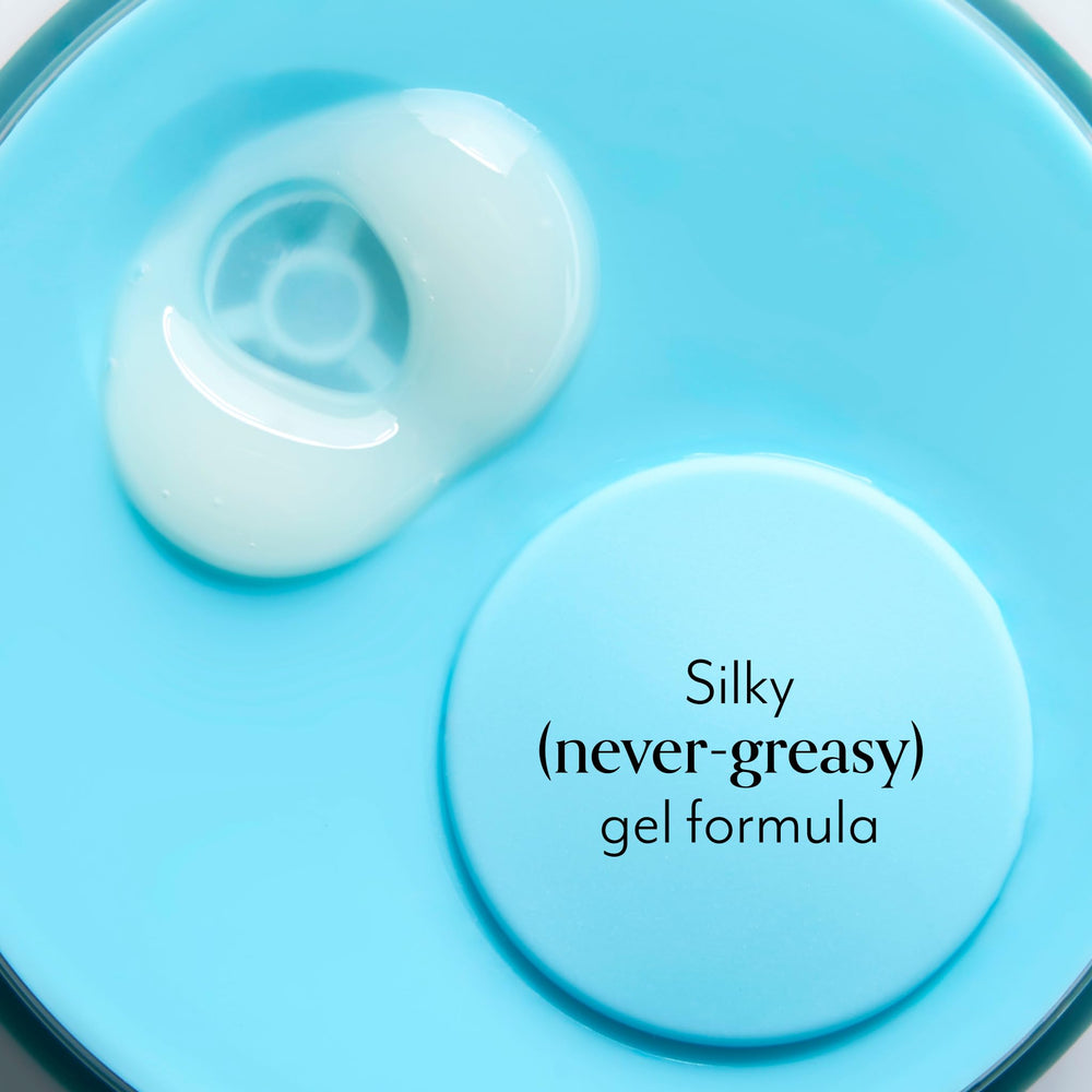 Bliss Cica soothing texture demonstrated on calm skin