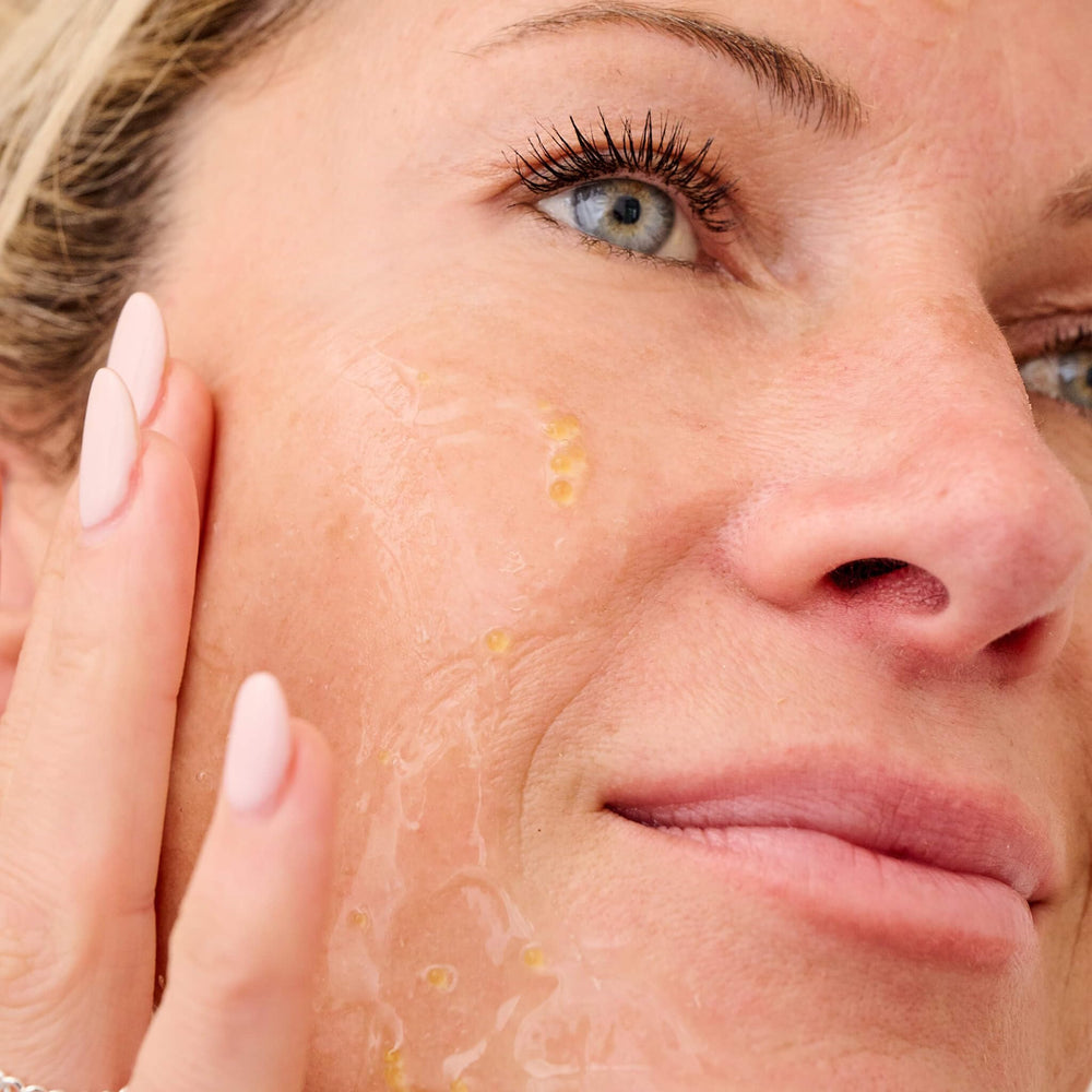 Bliss Drench & Quench application routine image demonstrating easy nightly use