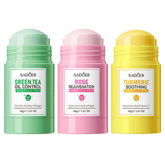 Blopuivo Green Tea Mask Stick application showing hydrating pore cleansing benefits.