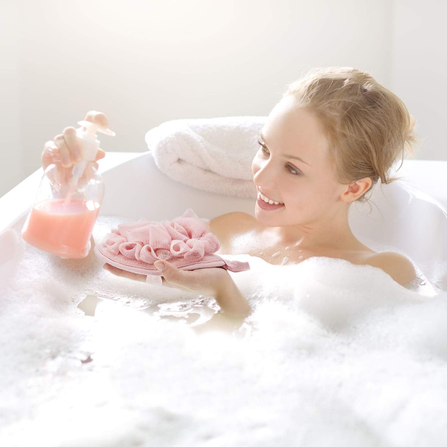 Boao foam-boosting bath pouf enhances lather with any soap or gel.