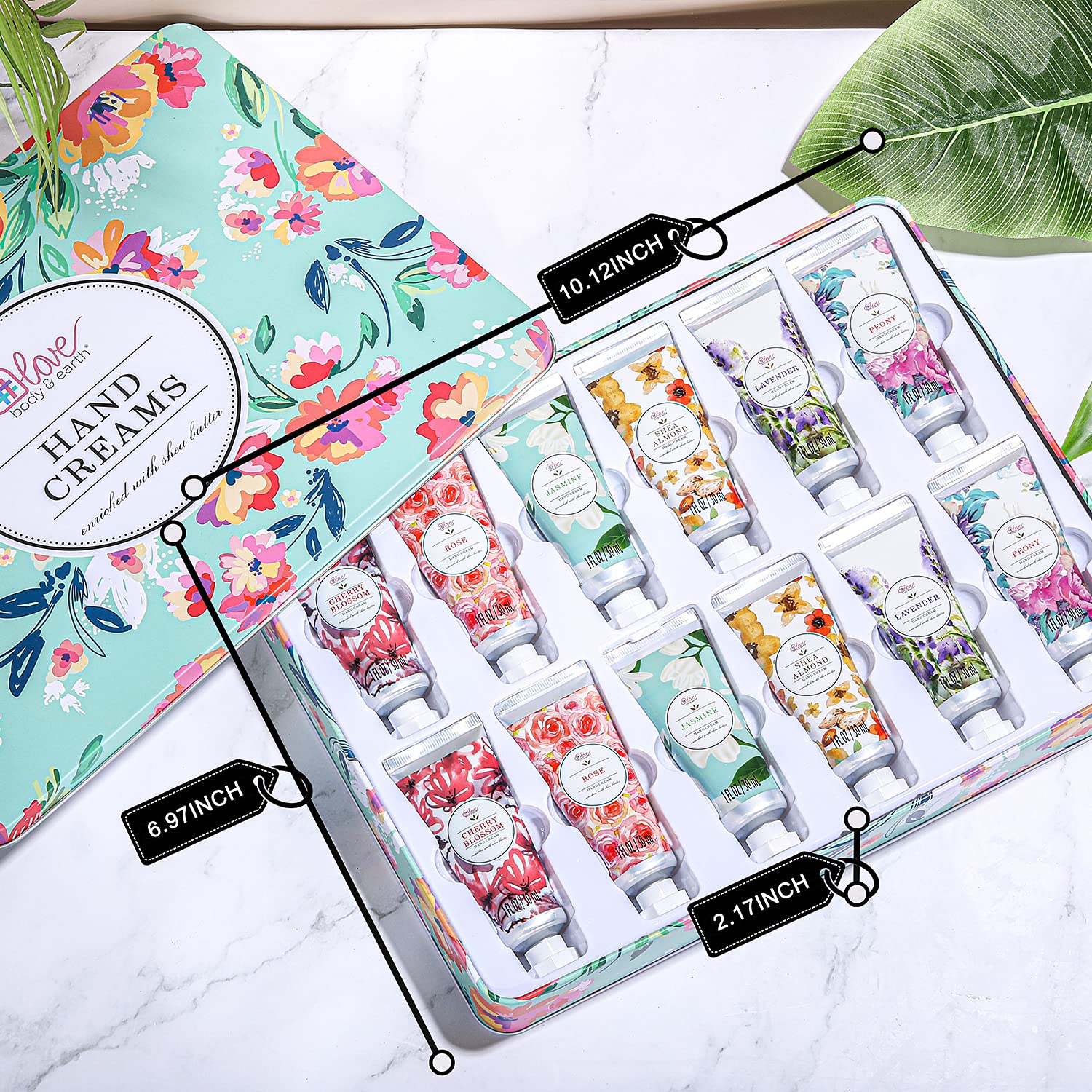 BODY & EARTH hand cream gift set close-up on shea butter formula for moisturized skin