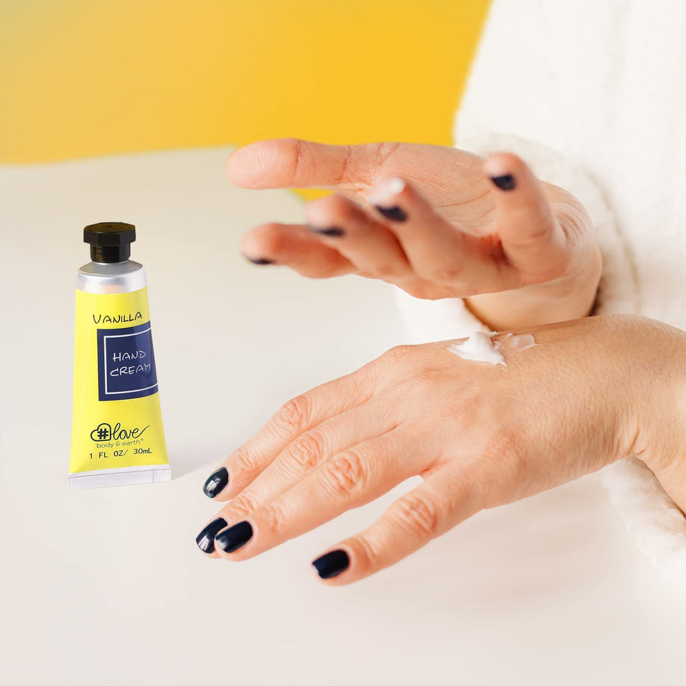 Body & Earth # LOVE ocean hand cream image offering refreshing scent and non-greasy hydration