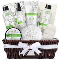 Body & Earth spa gift basket packaging with handcrafted wicker basket, ideal for gifting