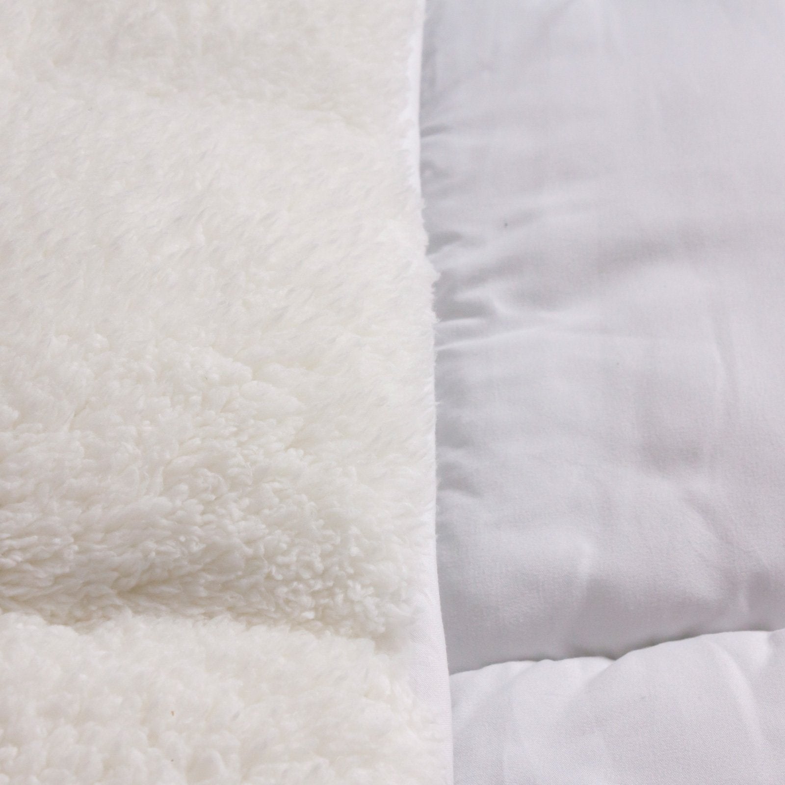 Body Linen Abundance Deluxe vacuum packaging for compact, eco-friendly shipping