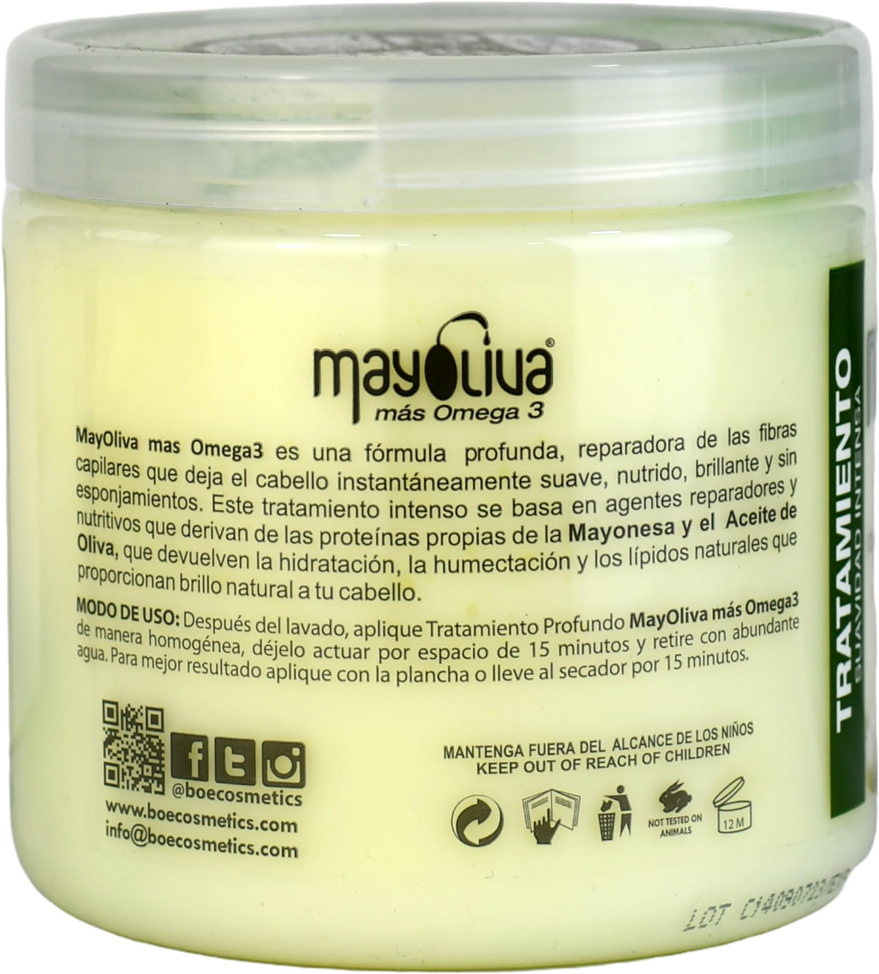 BOÉ COSMETICS Mayoliva application shows easy intensive conditioning for frizz control.
