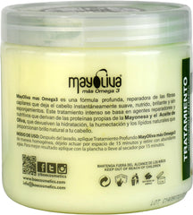 BOÉ COSMETICS Mayoliva application shows easy intensive conditioning for frizz control.