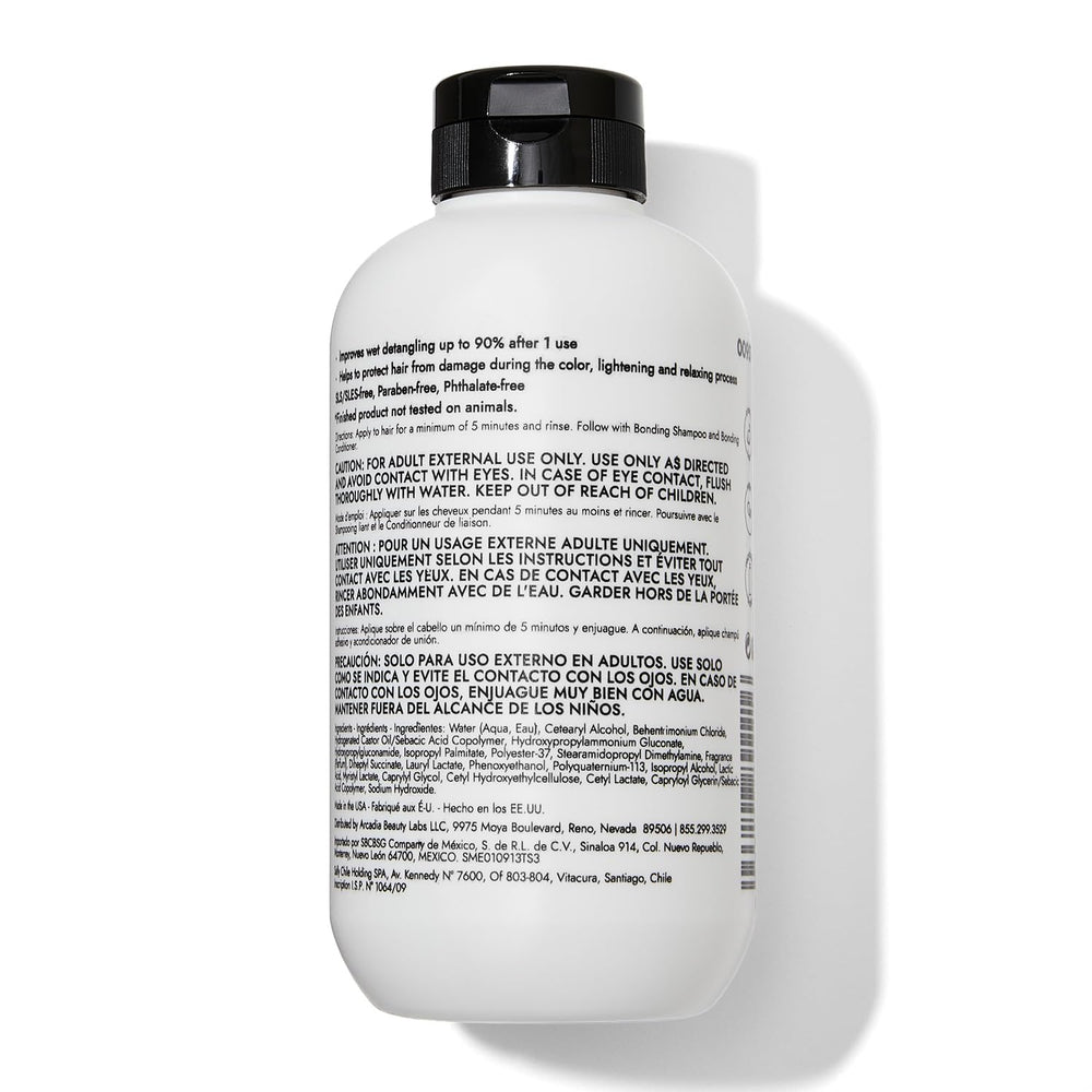 Bondbar Treatment hair texture close-up shows smooth, frizz-free feel after use.