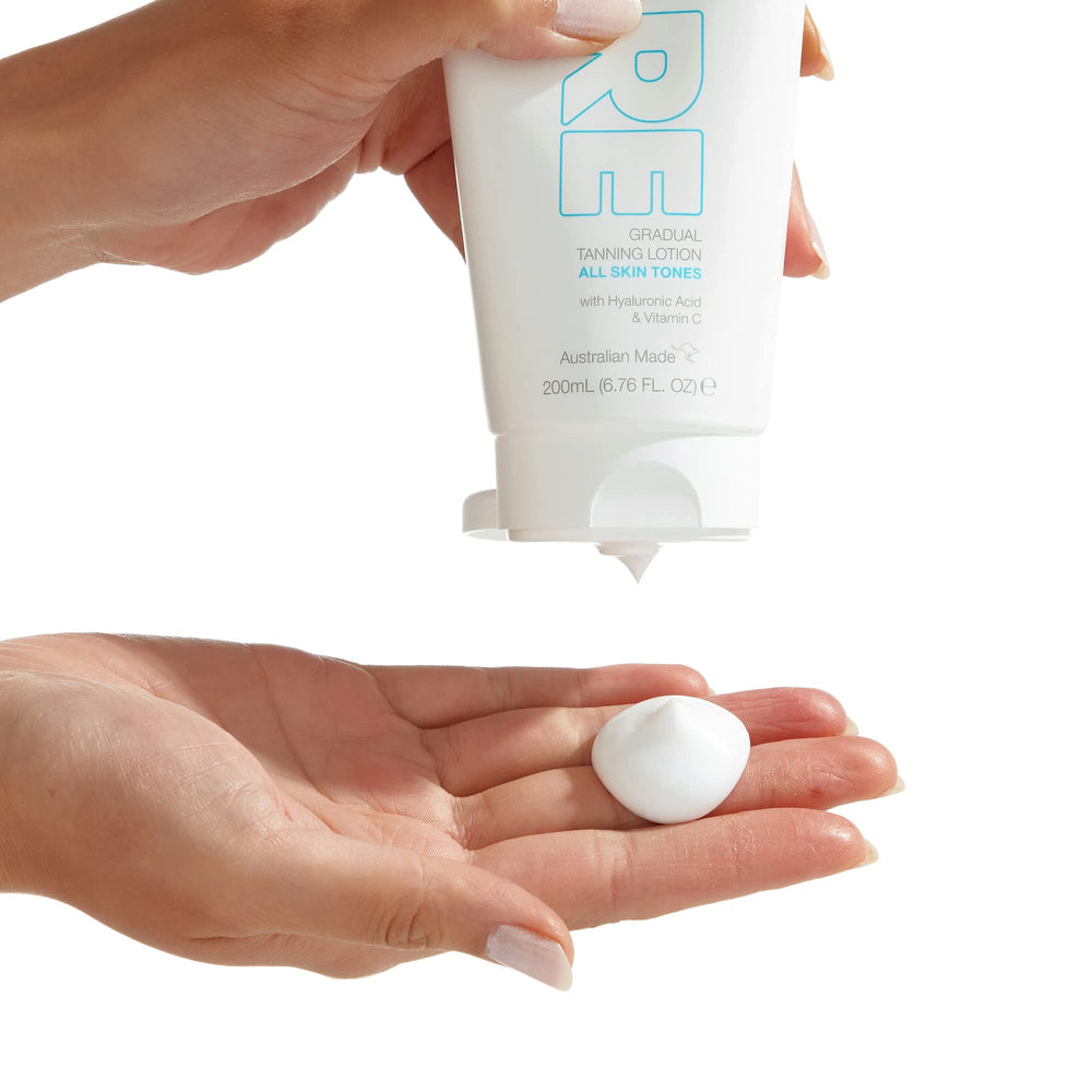 Bondi Sands PURE formula with hyaluronic acid emphasizes skin hydration during use.