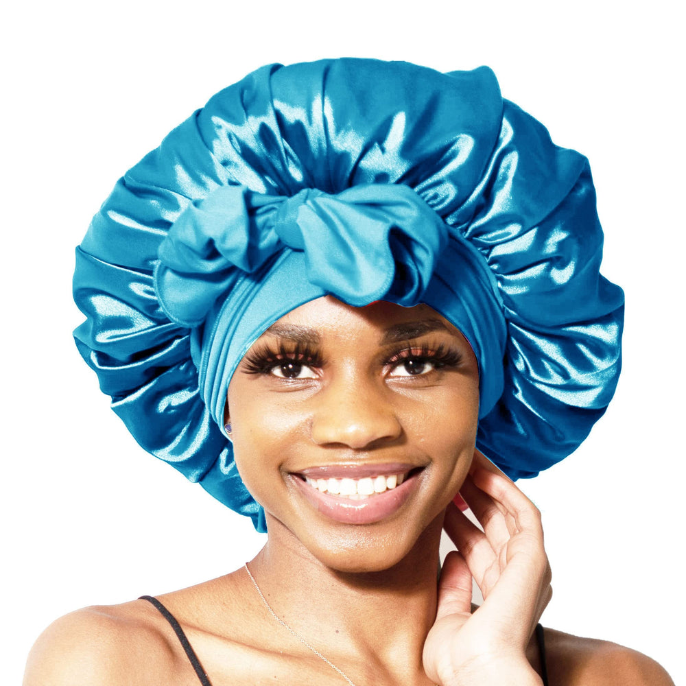BONNET QUEEN multi-use scenarios including lounging, makeup, gym, and travel.
